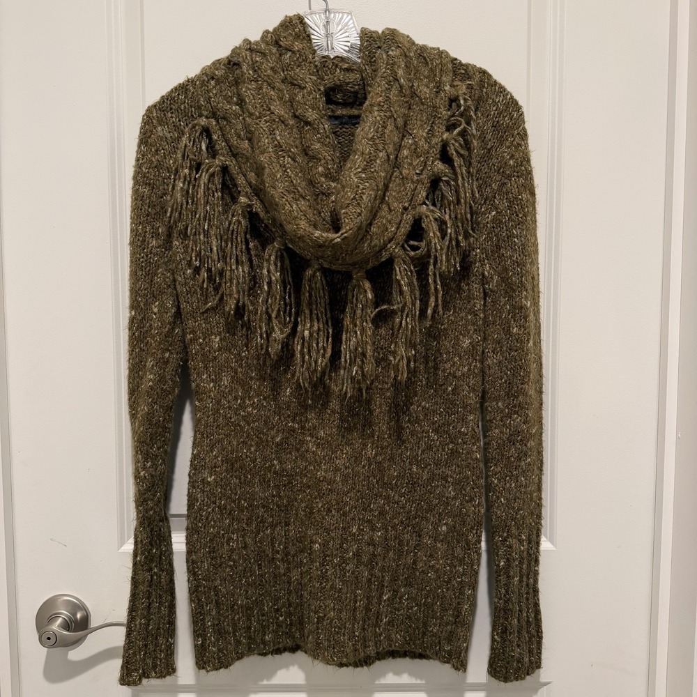 KENSIE FRINGED CHUBBY BOUCLE CARDIGAN SWEATER SIZE M-L ? HOT  RARE